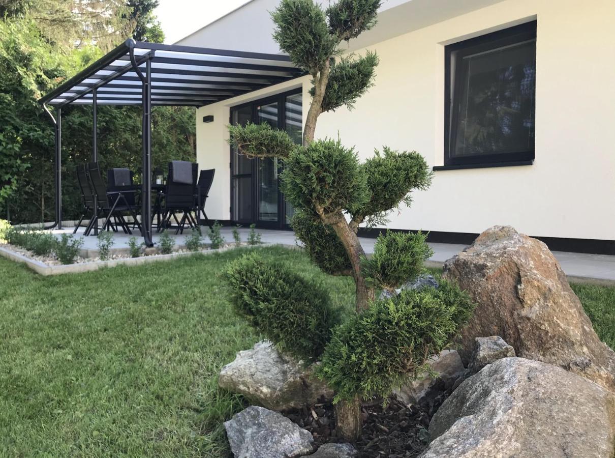 ליפנו נאד וויטאבו Hauslipno Bungalov Na Lipne מראה חיצוני תמונה